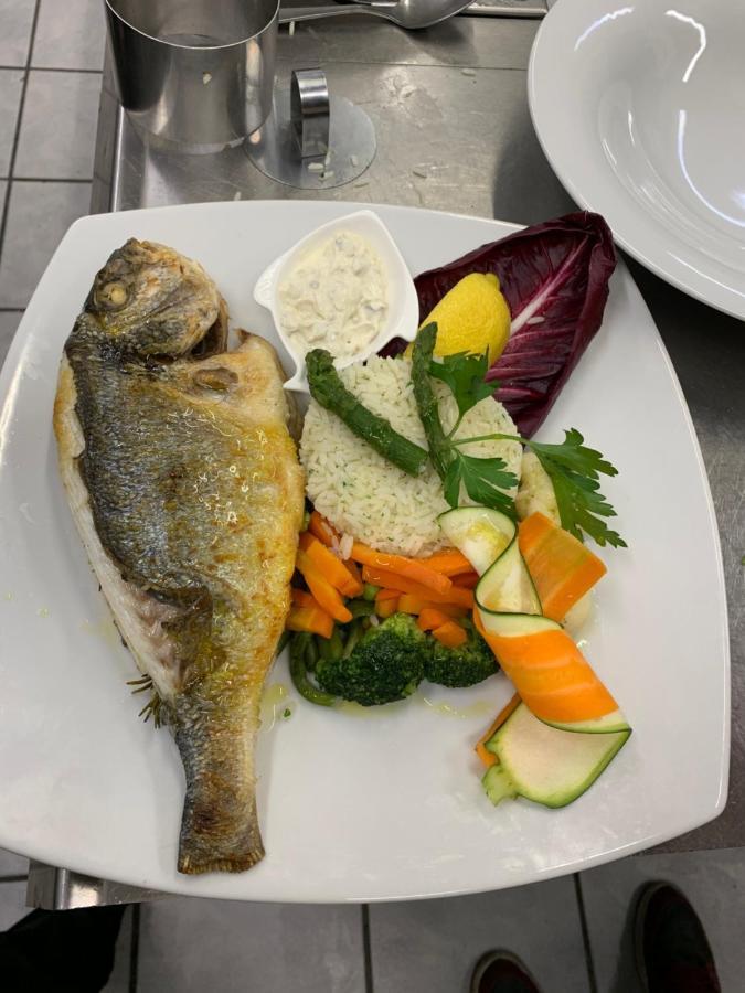 Ristorante Con Alloggio Val Sole Hotel Acquarossa Ngoại thất bức ảnh